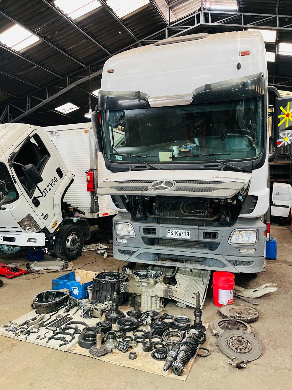 Reparación Correctiva de Caja de Cambios Mercedes-Benz G330-12 Actros 2644 MP4