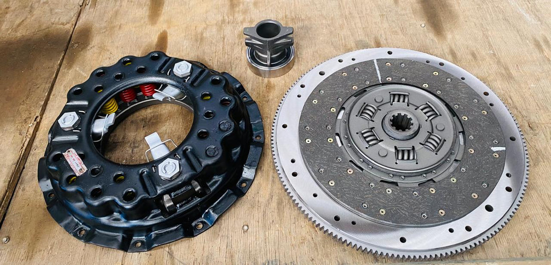 Reparación de Embrague Caterpillar 13 pulgadas con Levas – Importadora Santiago