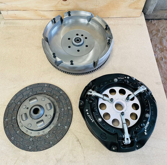 Reparación de Embrague Tractor Massey Ferguson 12 pulgadas con Levas – Importadora Santiago