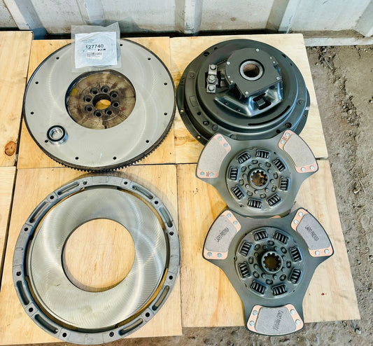 Reparación de Embrague Freightliner M2-106 Cerámico – Importadora Santiago