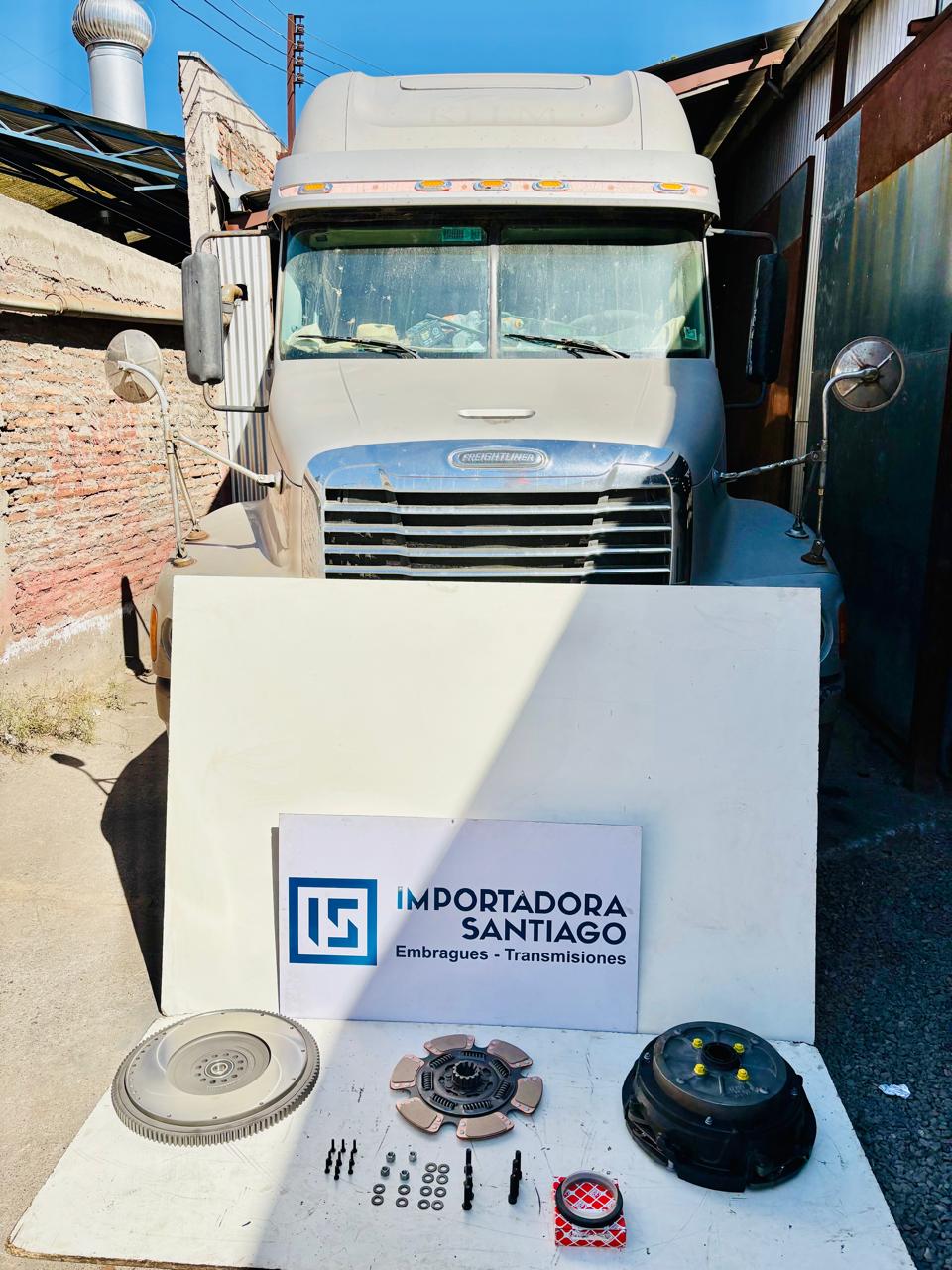 Correctiva embrague FREIGHTLINER CENTURY CL 120 AUTOMATICO Ultrashift